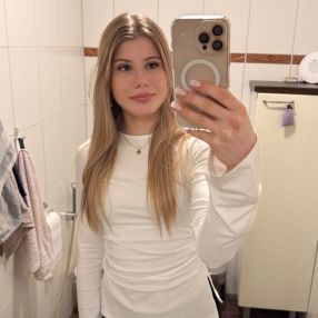 Ilona, Lastenhoitaja kaupungissa Hollola