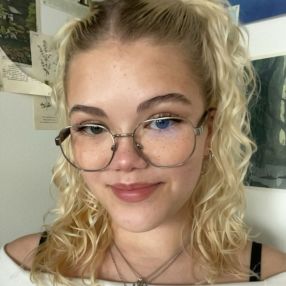 Aune, Babysitter in Kuopio