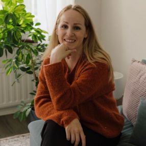 Elena, Perhe kaupungissa Kempele