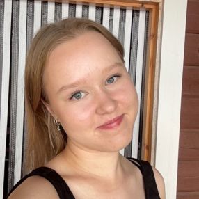 Elsi, Lastenhoitaja kaupungissa Jyväskylä