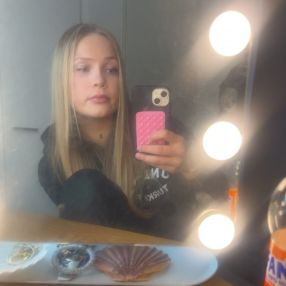 Minttu, Babysitter in Kaarina