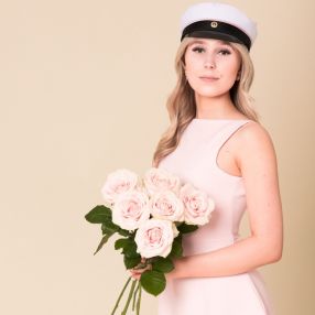 Olivia, Lastenhoitaja kaupungissa Nurmijärvi