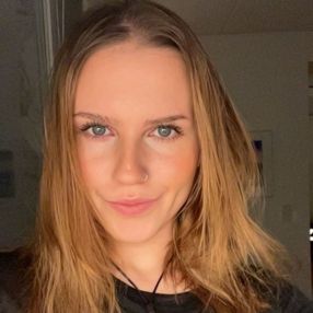 Kerttu, Lastenhoitaja kaupungissa Turku