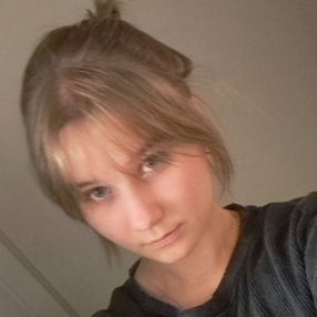Jenni, Babysitter in Turku