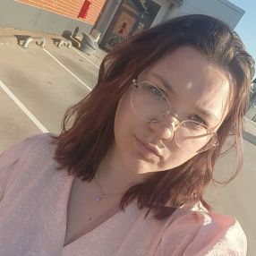 Aava, Babysitter in Nummela