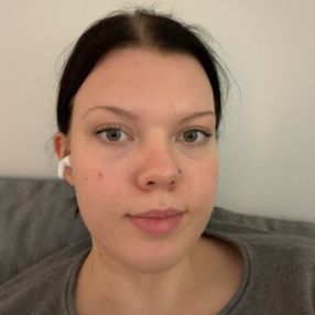 Noora, Babysitter in Oulu