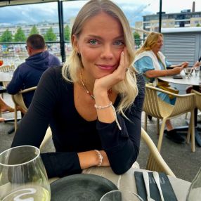 Iissa, Babysitter in Turku