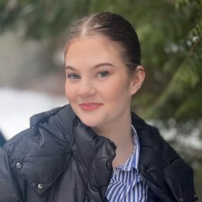 Ariana, Lastenhoitaja kaupungissa Ylöjärvi
