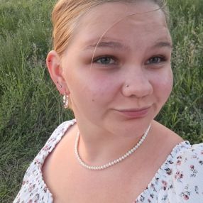 Oona, Lastenhoitaja kaupungissa Urjala