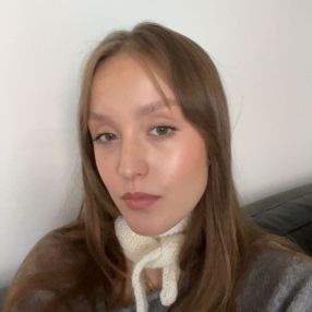 Lotta, Lastenhoitaja kaupungissa Joensuu