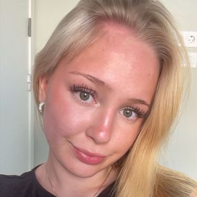 Minea, Lastenhoitaja kaupungissa Loimaa