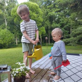 Jenni, Family in Helsinki