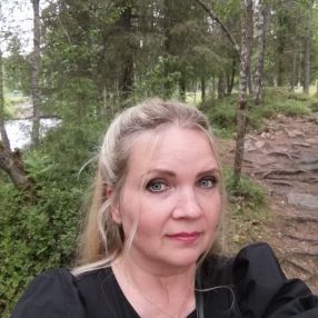 Margit, Babysitter in Kaarina