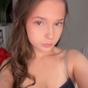 Ella, Lastenhoitaja kaupungissa Ii