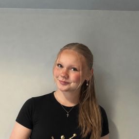 Jutta, Babysitter in Muhos