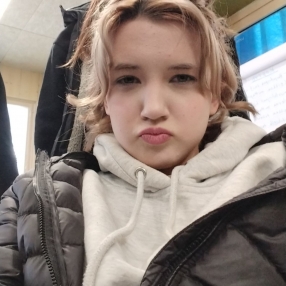 Lumi, Babysitter in Tuusula