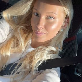 Helmi, Babysitter in Turku