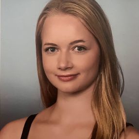 Jonna, Lastenhoitaja kaupungissa Kaarina