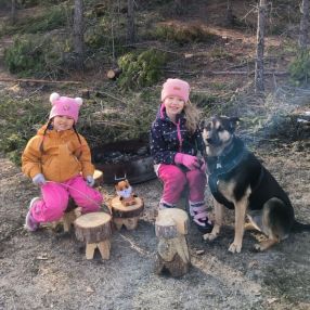 JJ, Family in Hyvinkää