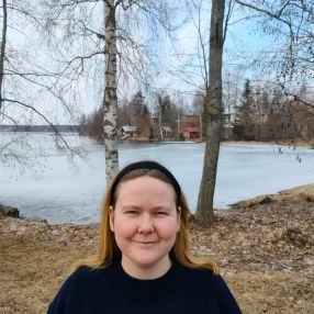 Essi, Lastenhoitaja kaupungissa Lempäälä