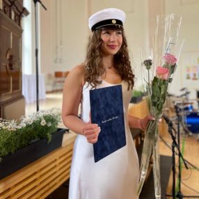 Alma, Babysitter in Vaasa