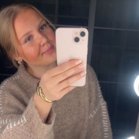 Lilia, Babysitter in Lempäälä
