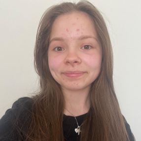 Viola, Lastenhoitaja kaupungissa Nurmijärvi