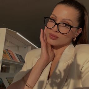 Maria, Lastenhoitaja kaupungissa Vantaa