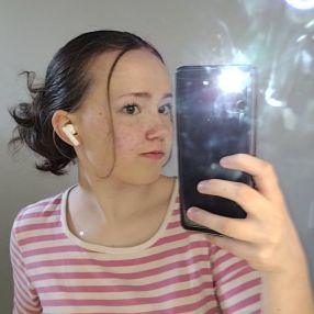 Aino, Lastenhoitaja kaupungissa Kuusamo