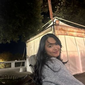 Puspa, Babysitter à Aix-en-Provence