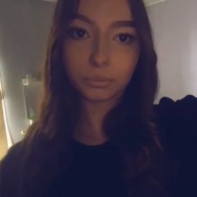 Malone, Babysitter à Wattrelos