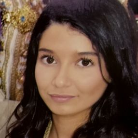 Leila, Babysitter à Trappes