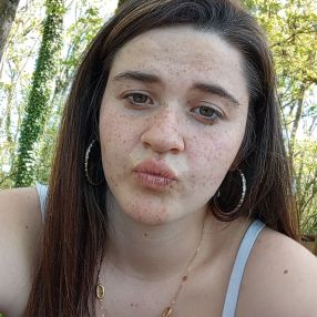 Menardo, Babysitter à Tarbes