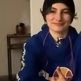 Cel, Babysitter à Brive-la-Gaillarde