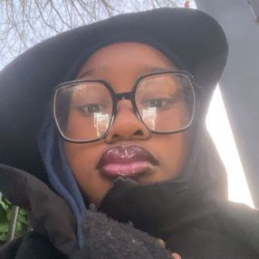 Aichatou, Babysitter in Lille