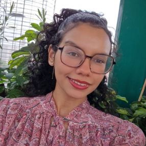 Khaoula, Babysitter à Vandœuvre-lès-Nancy