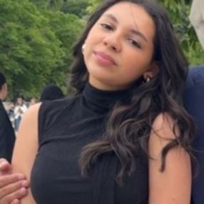 Zahra, Babysitter à Saint-Maur-des-Fossés