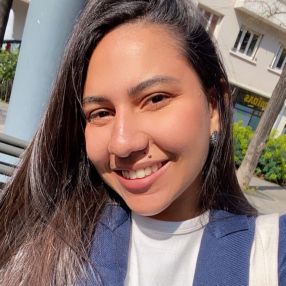Thaina, Babysitter à Villeurbanne