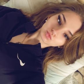 Jade, Babysitter à Palaiseau