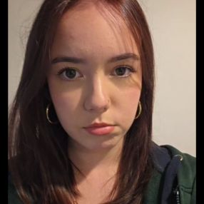 Louna, Babysitter à Rennes