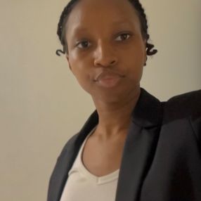 Aminata, Babysitter à Épinay-sur-Seine