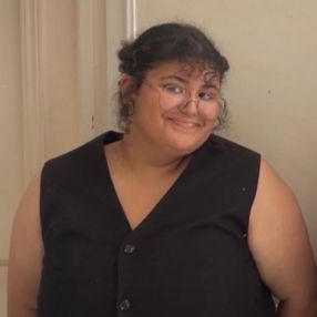 Anissa, Babysitter à Douai