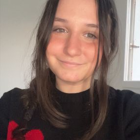 Romane, Babysitter à Champigny-sur-Marne