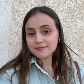 Cloe, Babysitter à Montpellier