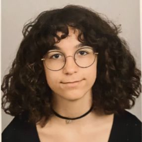 Margot, Babysitter à Issy-les-Moulineaux