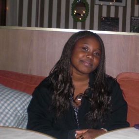 Tahyla, Babysitter à Rennes