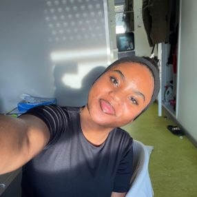 Nifaye, Babysitter à Champigny-sur-Marne