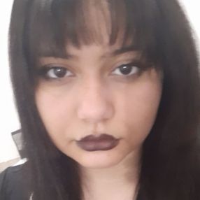 Souhir, Babysitter à Nice