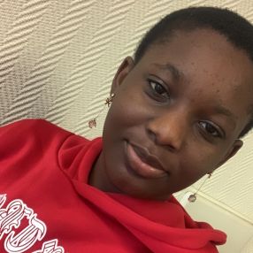 Abiyola Naïmatou, Babysitter à Poitiers