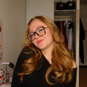 Noélya, Babysitter à Bondy